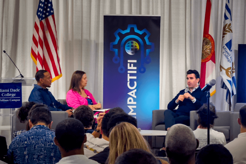 Matt Cimaglia Delivers Keynote at Miami IBM Quantum Fest 2024